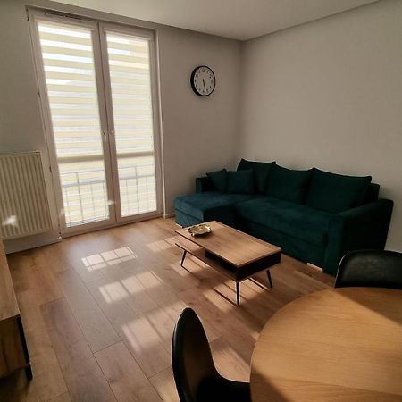 Apartament W Centrum เชสโตฮอวา ภายนอก รูปภาพ